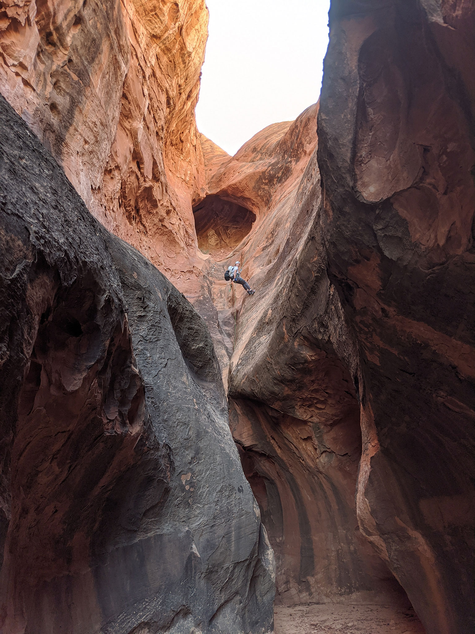 rappel 1 bottom wife 5 canyon capitol reef