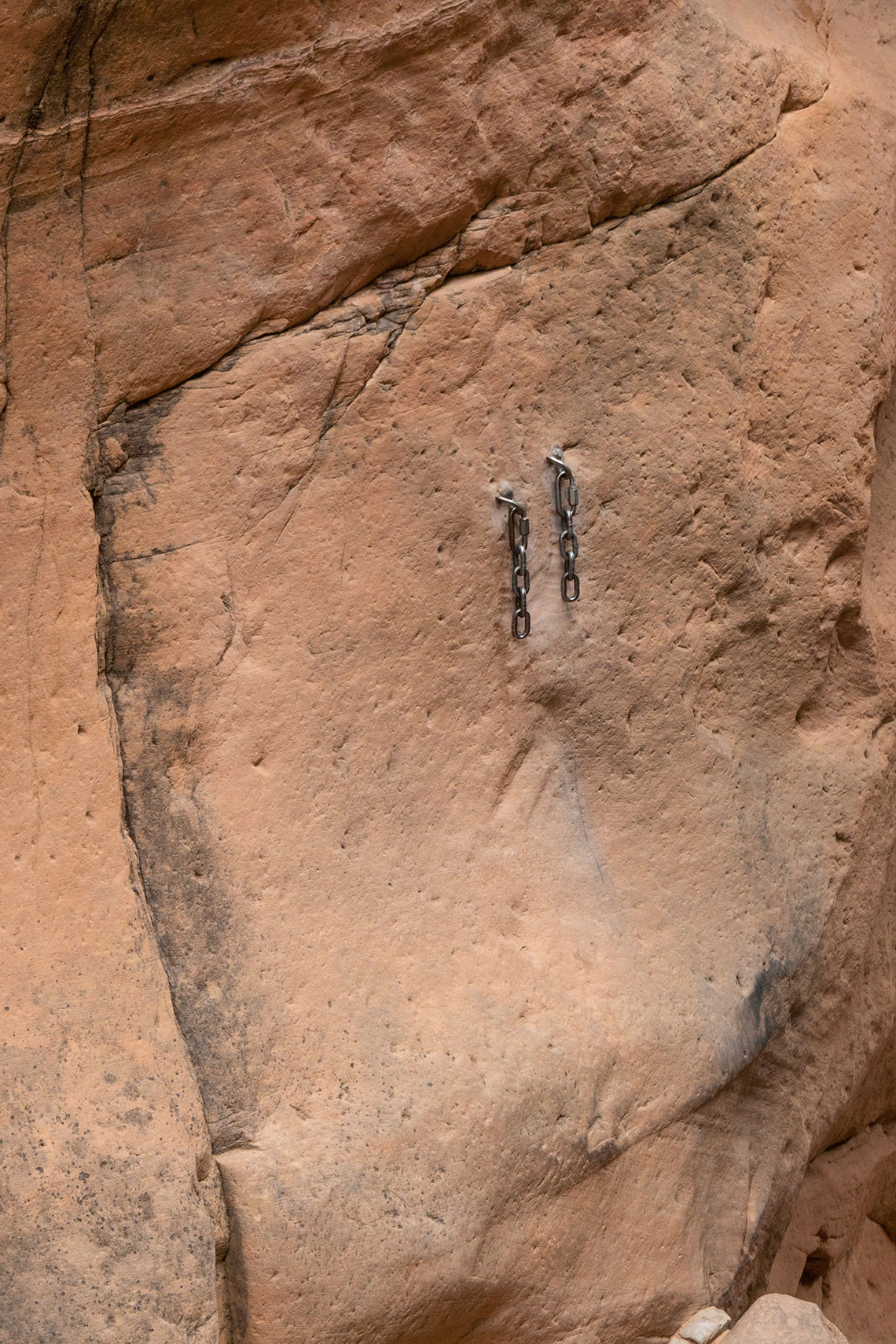 Anchor for rappel 2 in Yankee Doodle Canyon