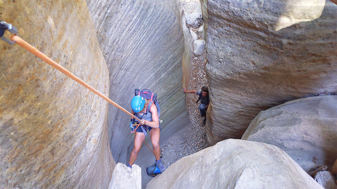 Descending rappel 5 in Englestead